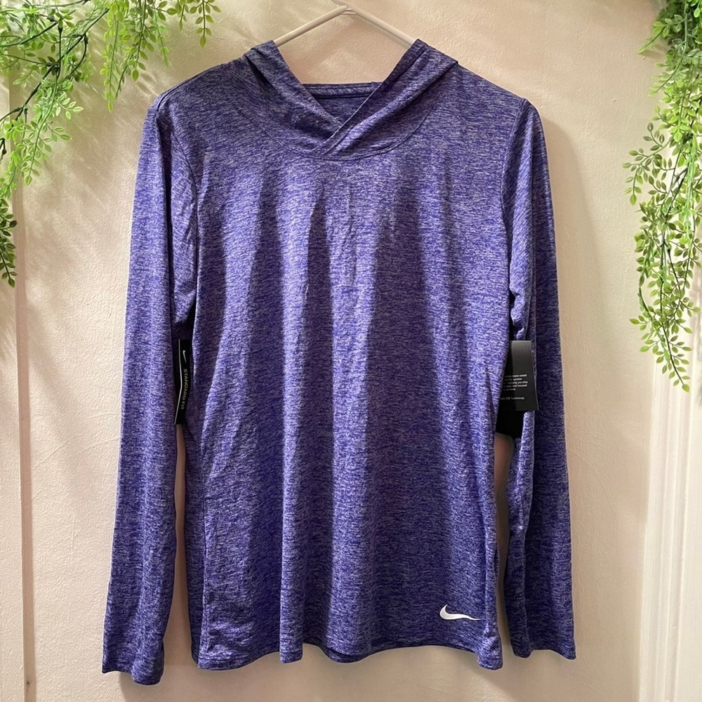 Nike dri-fit hooded long sleeve shirt